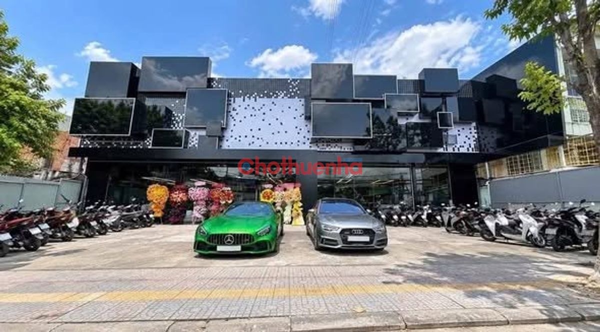 Cho thuê mặt bằng siêu rộng tại 120 Phạm Văn Chiêu, Phường 9, Quận Gò Vấp, DT: 20x50m