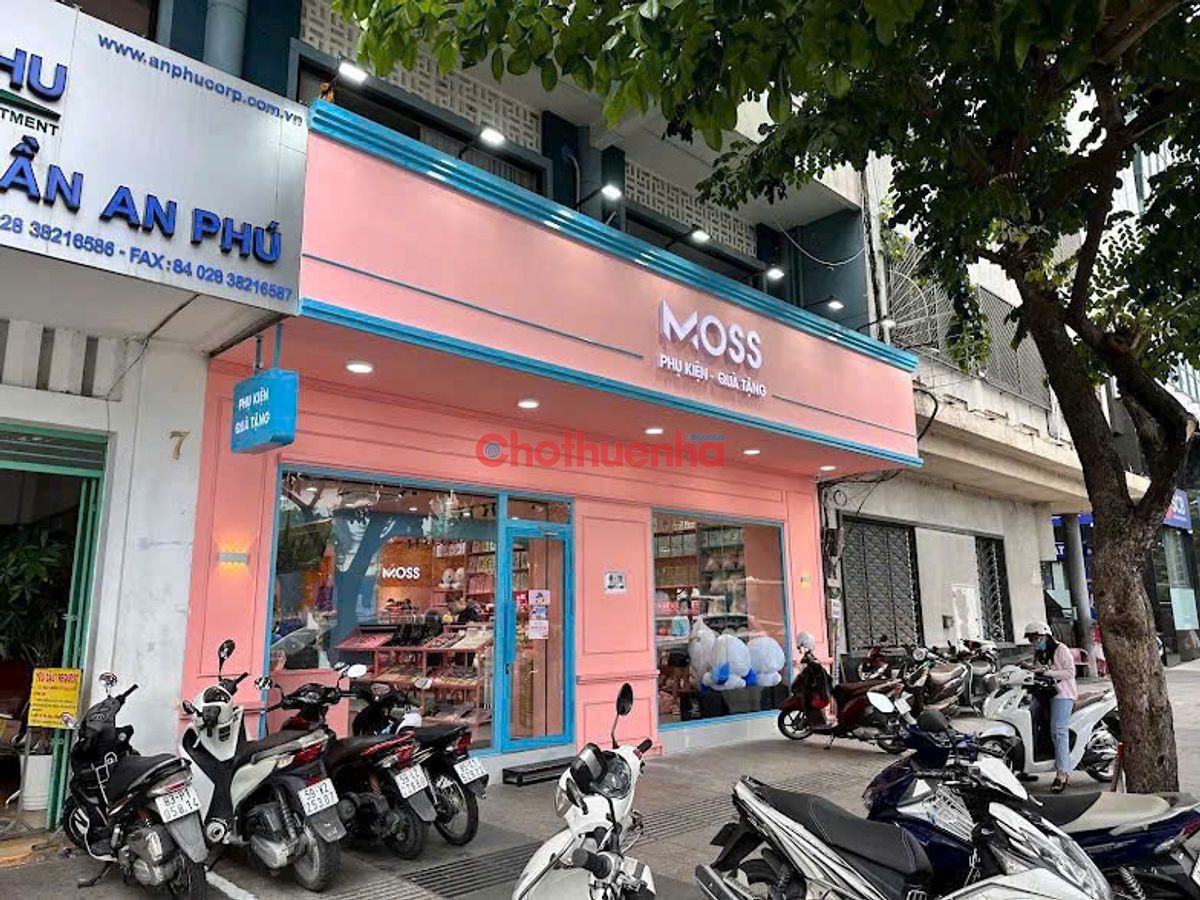 Cho thuê mặt bằng siêu đẹp tại 9 - 11 Nguyễn Huệ, Phường Bến Nghé, Quận 1, DT: 10x21m