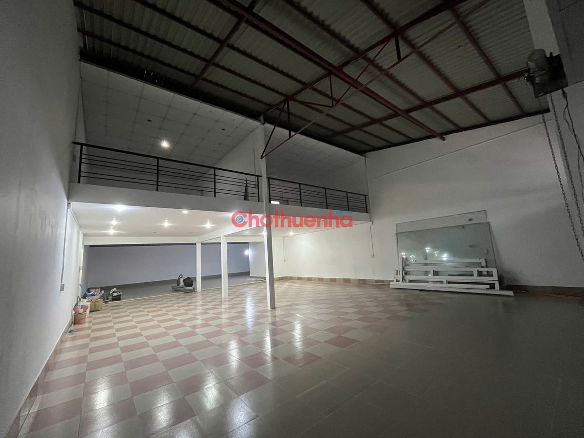 CHO THUÊ MẶT BẰNG HUỲNH TẤN PHÁT QUẬN 7 – NỞ HẬU 14M, HỢP BÁN LẺ