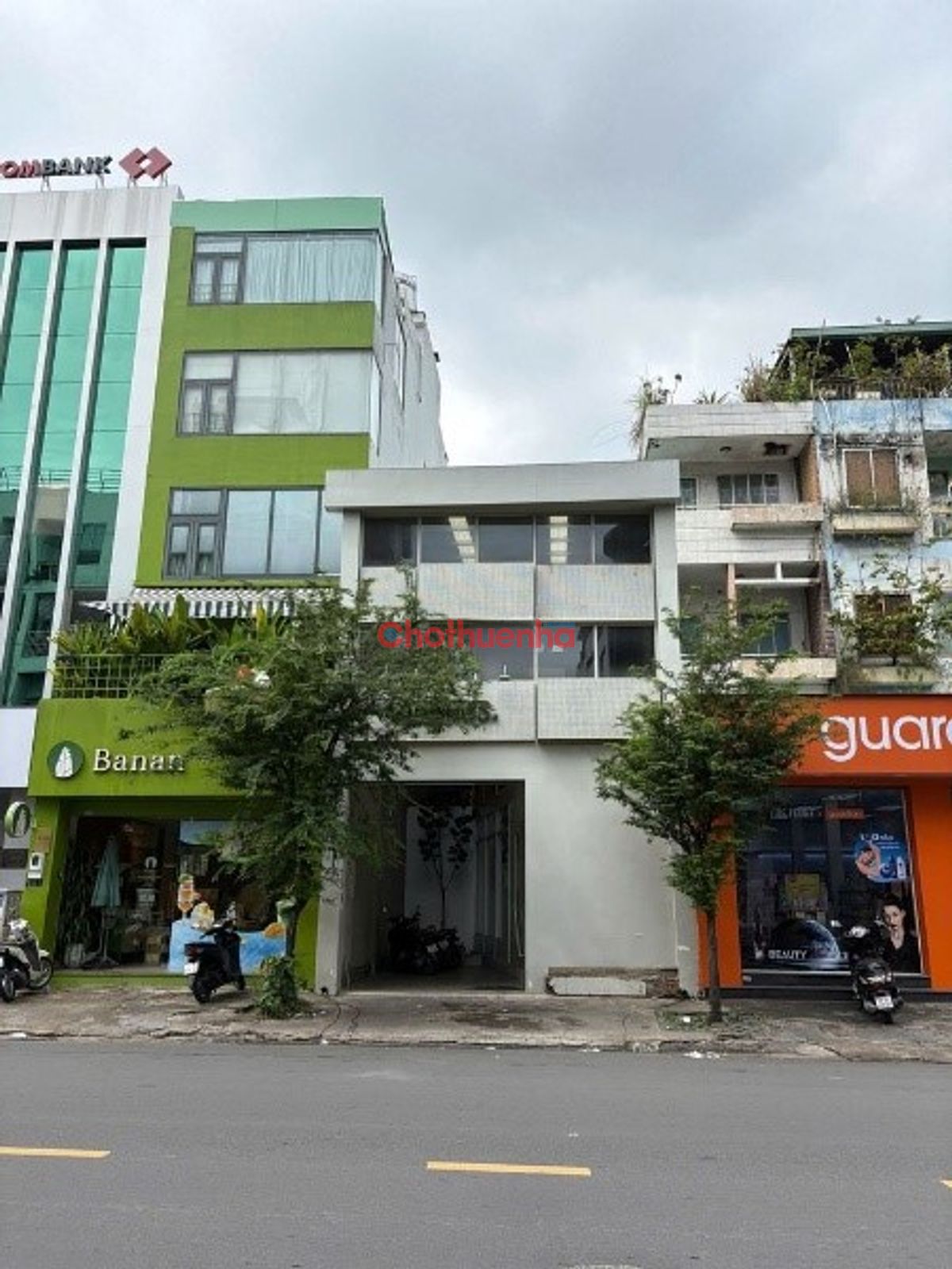 CHO THUÊ NHÀ MẶT TIỀN SƯ VẠN HẠNH, PHƯỜNG 12, QUẬN 10