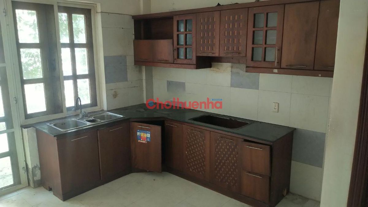 CHO THUÊ NHÀ LÊ ĐỨC THỌ GÒ VẤP, DTSD 170M2, 3 TẦNG 7PN 7WC, GIÁ 24 TRIỆU