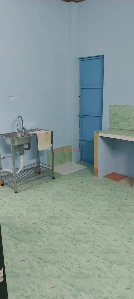Cho Thuê Phòng Gần Trường đại học Ngoại Thương , gần các tuyến đường Xô viết, D2, Ung Văn Khiêm