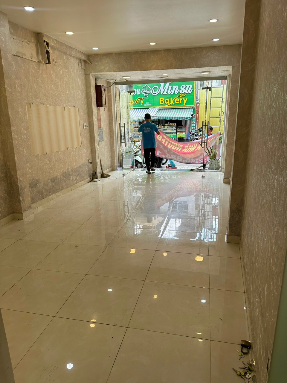 Nhà mặt tiền Cô Bắc