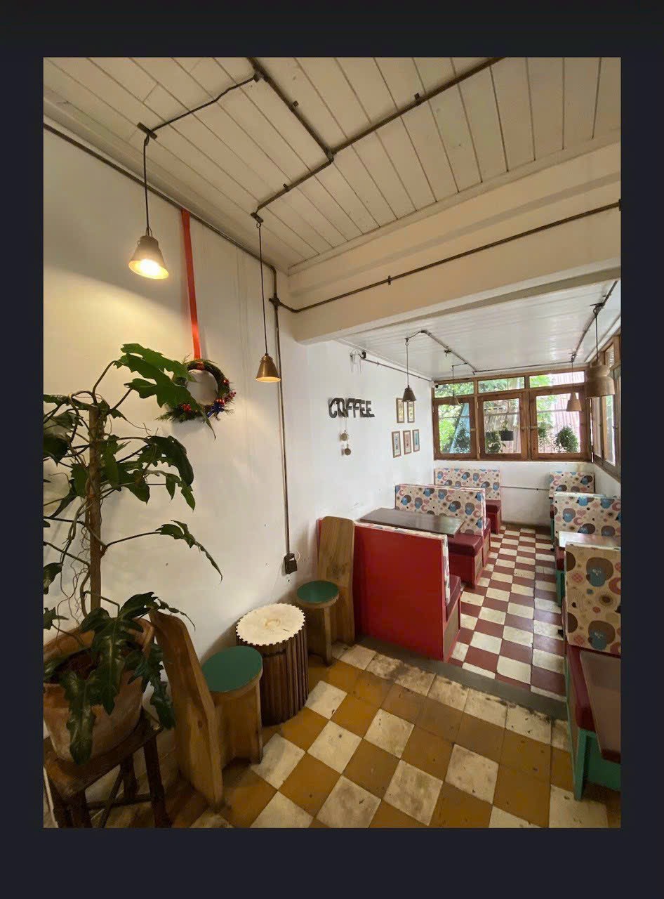 CHO THUÊ NHÀ ĐƯỜNG HỒ XUÂN HƯƠNG, QUẬN 3. 7x21M PHÙ HỢP CÀ PHÊ VINTAGE