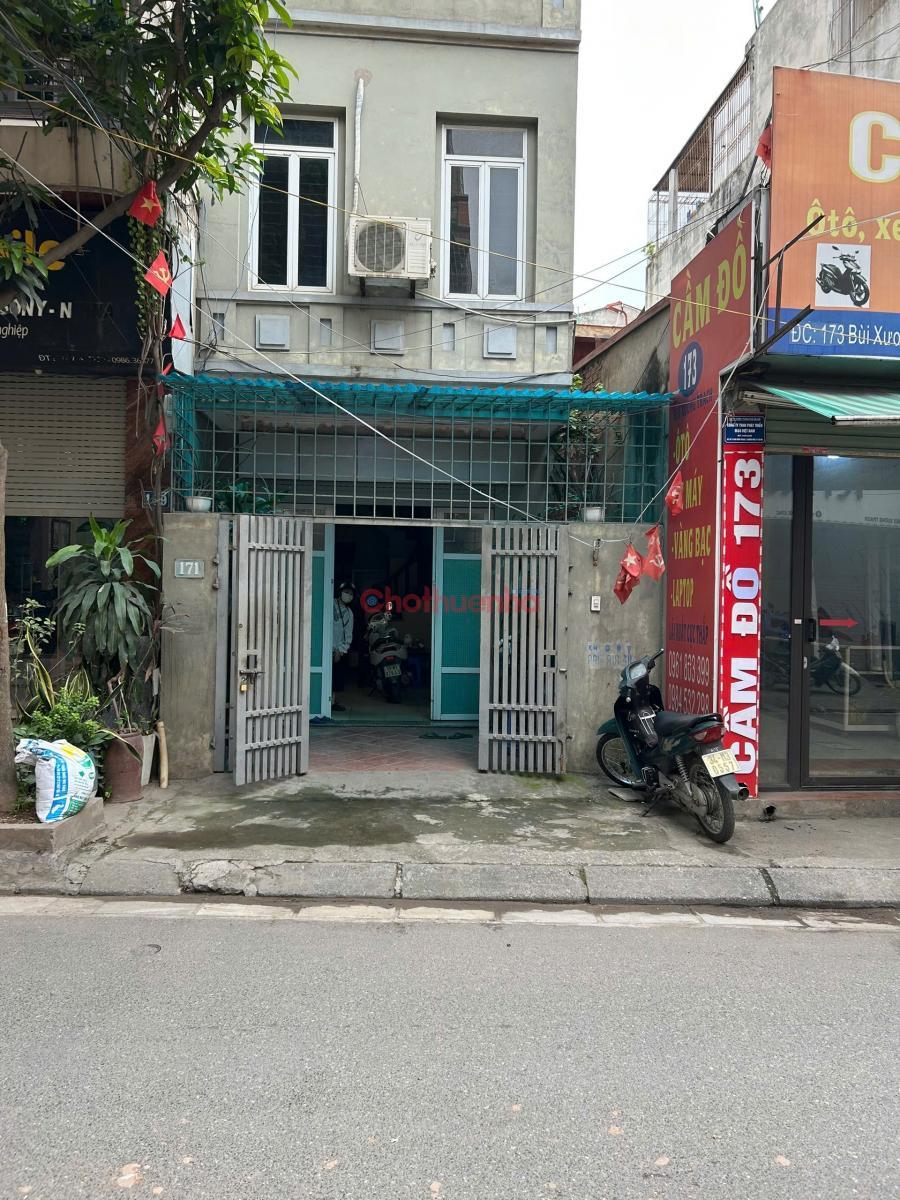 Cho thuê mặt bằng tầng 1 số nhà 171 Bùi Xương Trạch