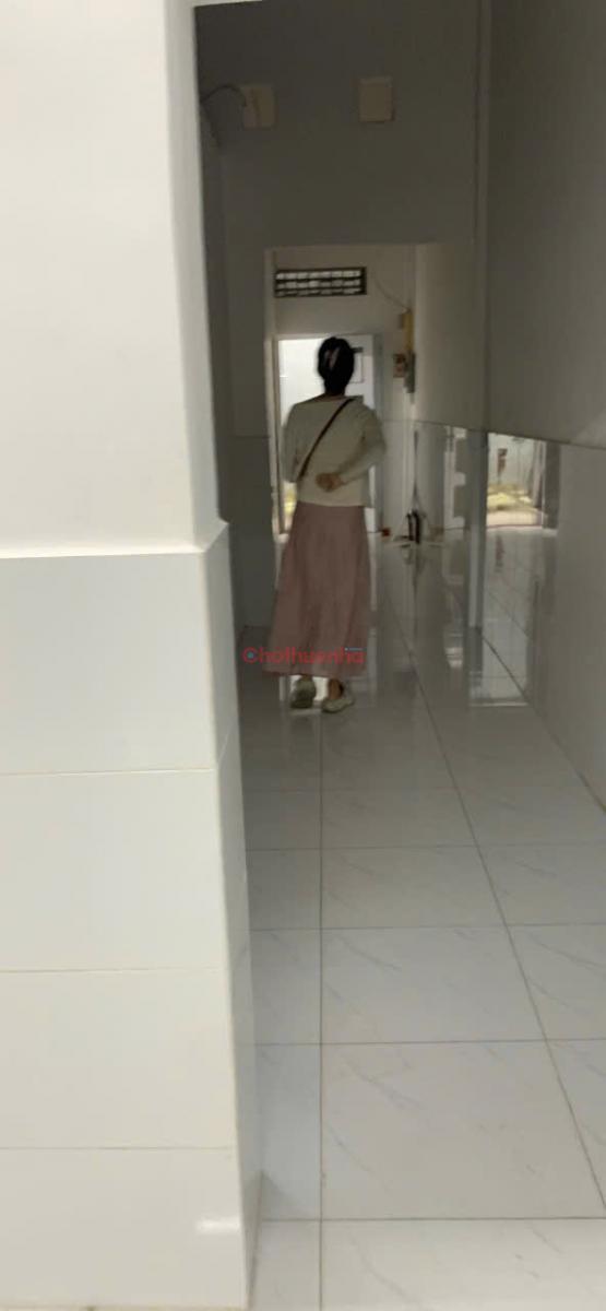 Cho thuê nguyên căn nhà 4mx16,5m = 66m2 có  4 phòng có vệ sinh riêng