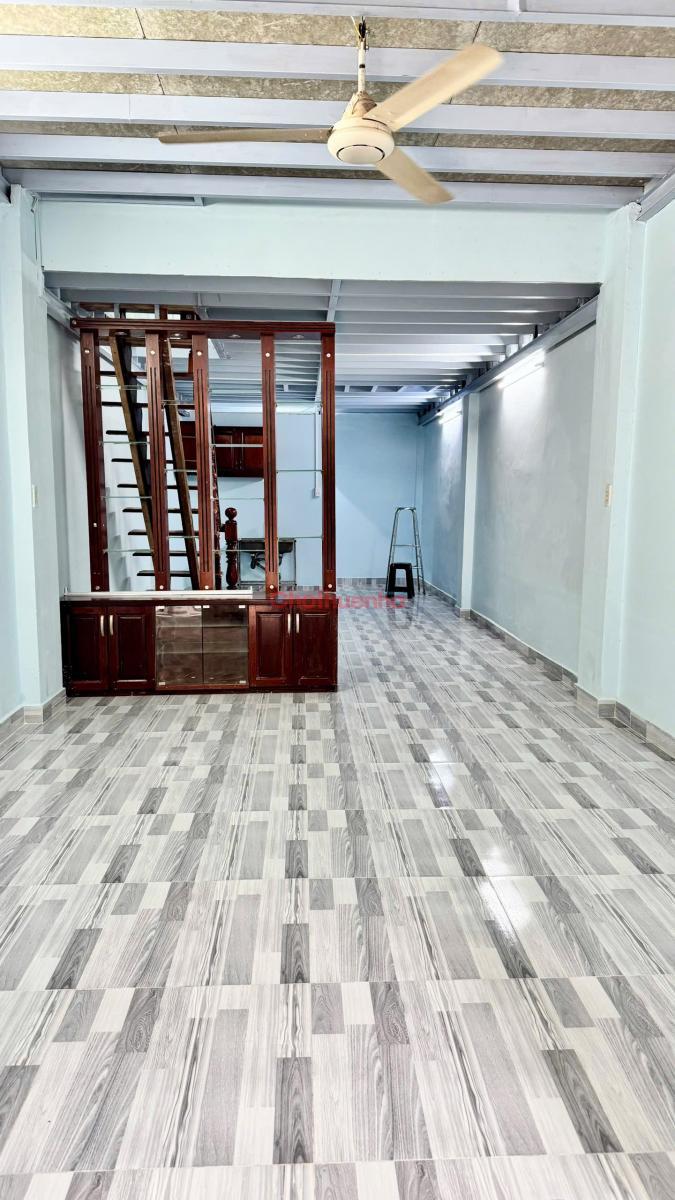 Cho thuê nhà nguyên căn 1 Trệt 1 Lầu. DTSD: 90m2