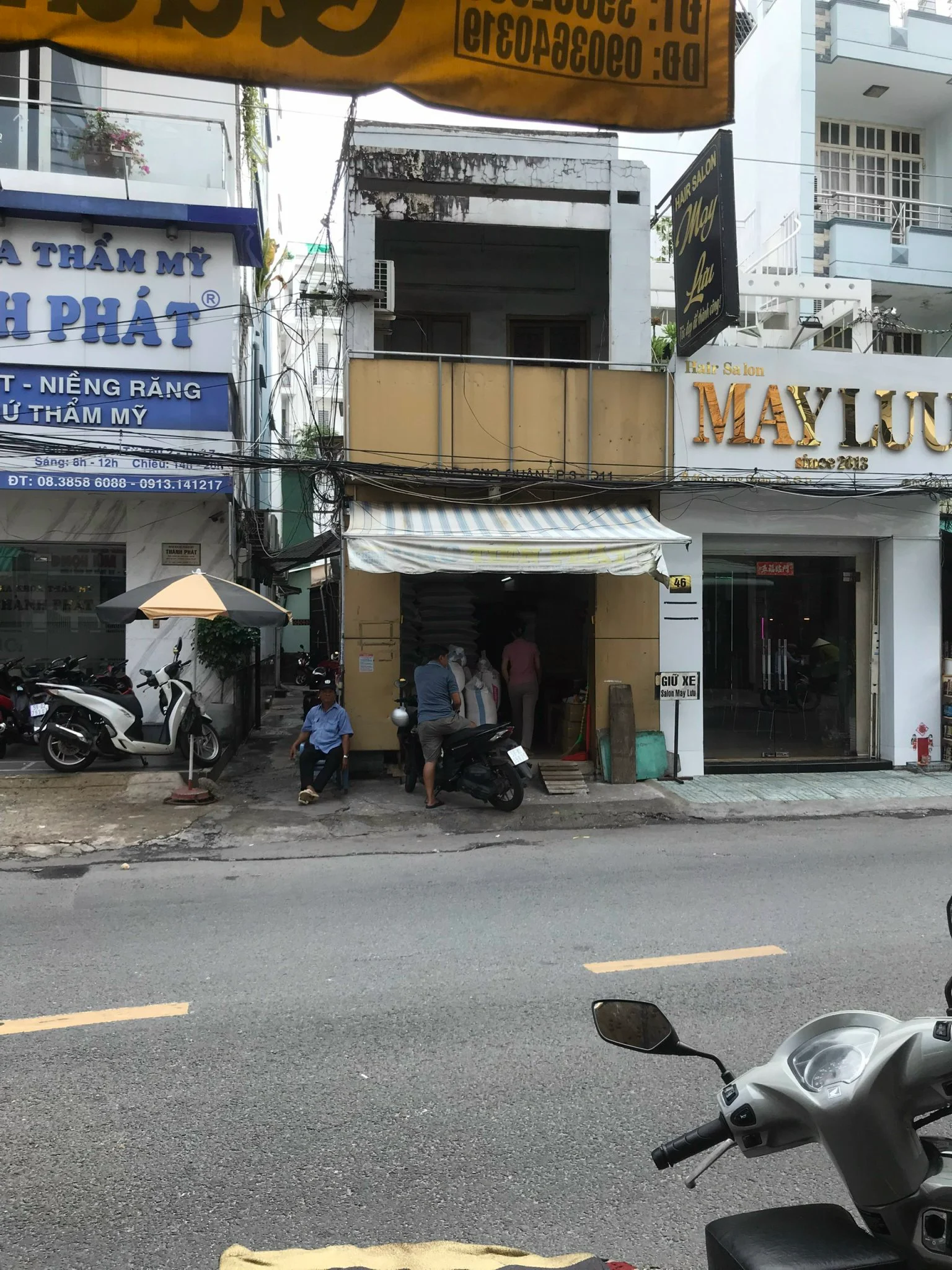 CHO THUÊ MẶT BẰNG KINH DOANH GẦN CHỢ BÌNH THỚI!!