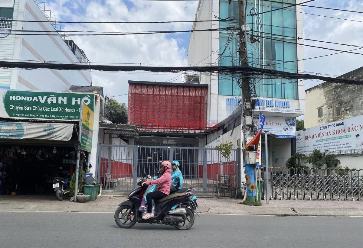 Cho Thuê Nhà Mặt Tiền 135 Nguyễn Văn Tăng, P.Long Thạnh Mỹ, Quận 9, Thủ Đức