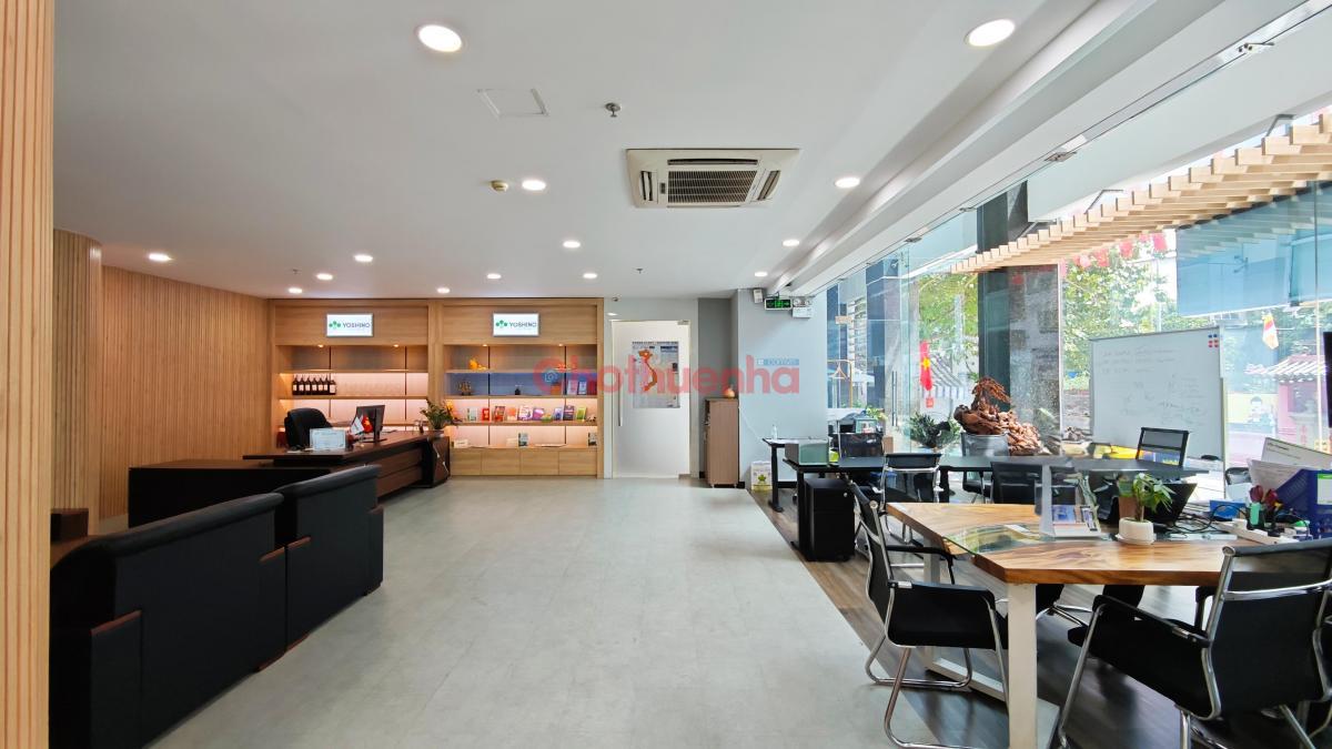 CHO THUÊ VĂN PHÒNG TẦNG TRỆT, 160M2, ĐƯỜNG MAI THỊ LỰU, PHƯỜNG TÂN ĐỊNH