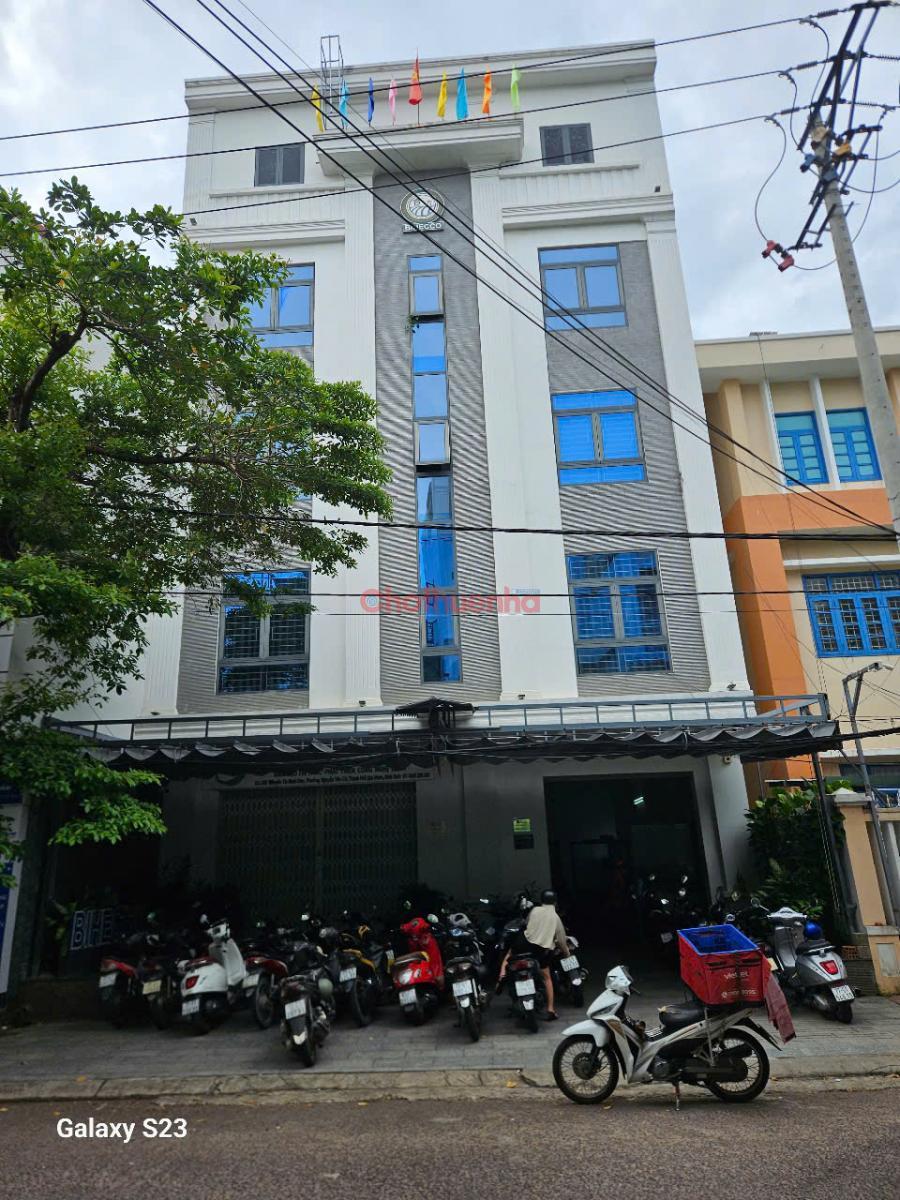 CHO THUÊ VĂN PHÒNG 240M2 THUẬN TIỆN LÀM VĂN PHÒNG - ĐƯỜNG NGUYỄN THỊ MINH KHAI, P. QUY NHƠN NAM, GIA LAI - ĐC CŨ :  P NGUYỄN VĂN CỪ,  BÌNH ĐỊNH.