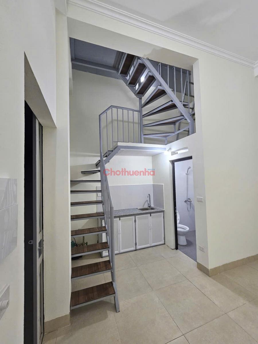 Cho thuê nhà ở hộ gia đình tại ngõ 141/99 Định Công Hạ