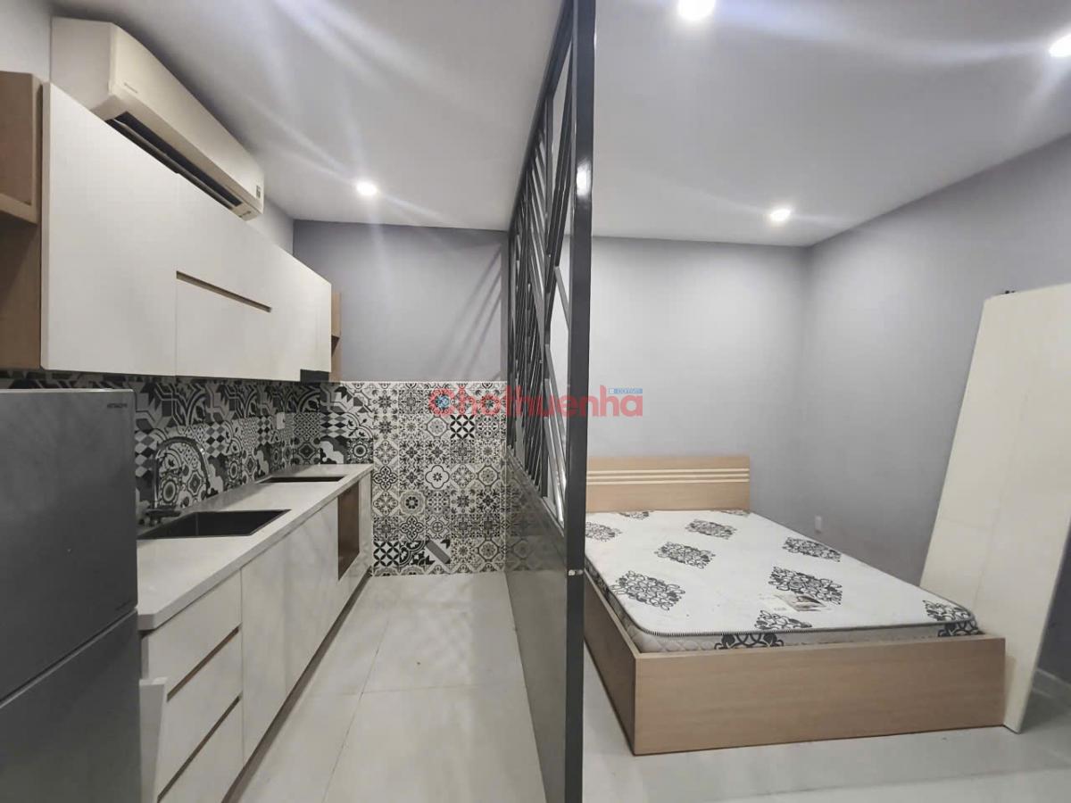 CHO THUÊ CĂN HỘ DỊCH VỤ, VỊ TRÍ ĐẮC ĐỊA – NGAY PHỐ ĐI BỘ NGUYỄN HUỆ