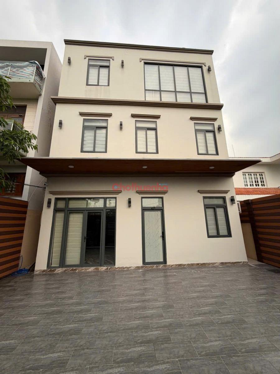 CHO THUÊ VILLA ĐƯỜNG 12 PHƯỜNG AN KHÁNH, QUẬN 2. NHÀ MỚI - 14 PHÒNG