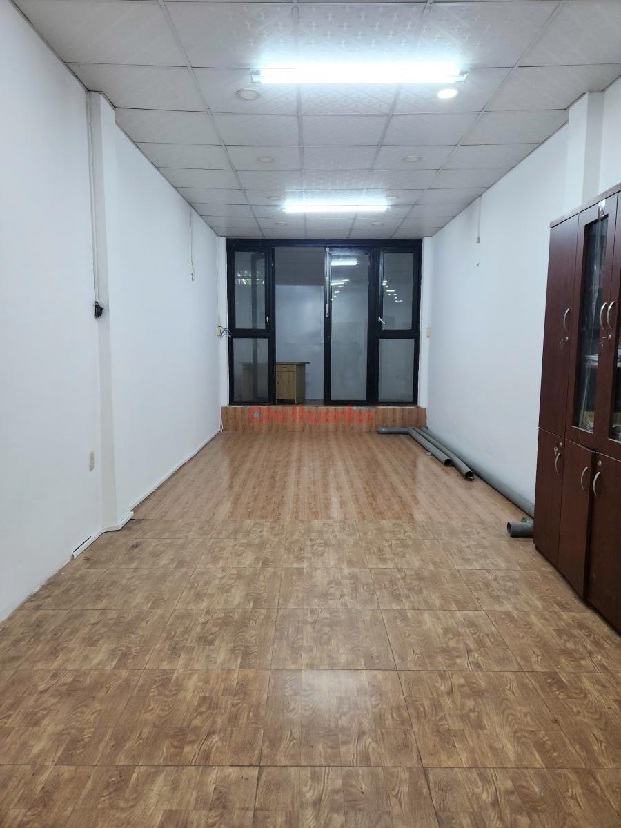CHO THUÊ NHÀ MẶT TIỀN ĐƯỜNG PHAN VĂN TRƯỜNG, BẾN THÀNH QUẬN 1