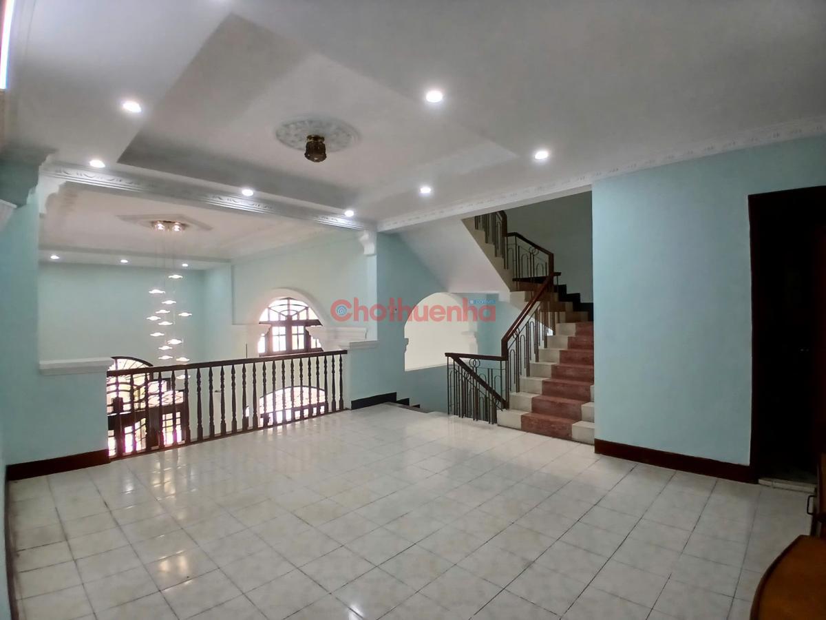 CHO THUÊ BIỆT THỰ 220M2 - 4/7 CỘNG HÒA