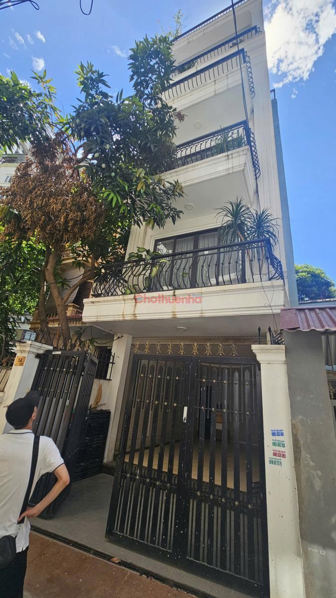 Cho thuê Toà nhà 6 tầng làm VP - Cầu giấy