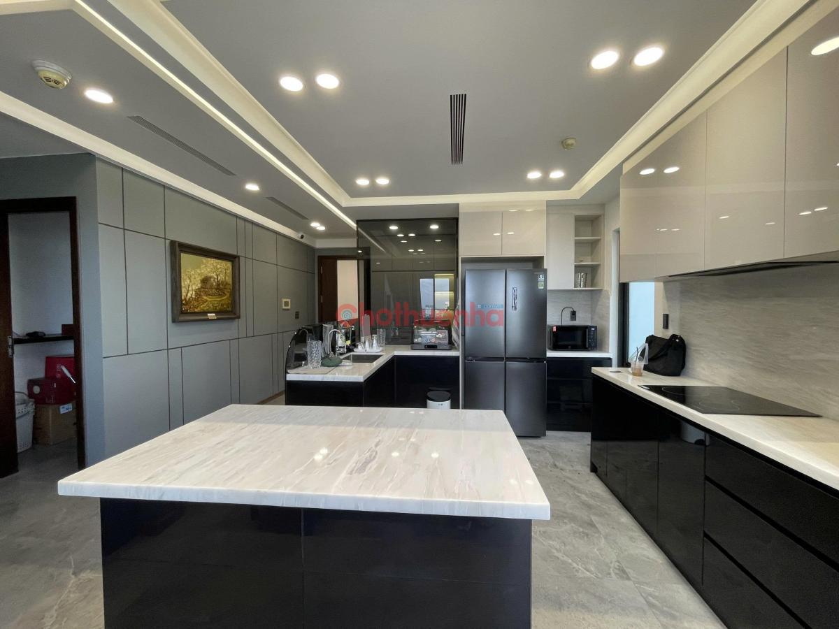 CHO THUÊ PENTHOUSE ONE VERANDAH THẠNH MỸ LỢI 220M² FULL NỘI THẤT CAO CẤP