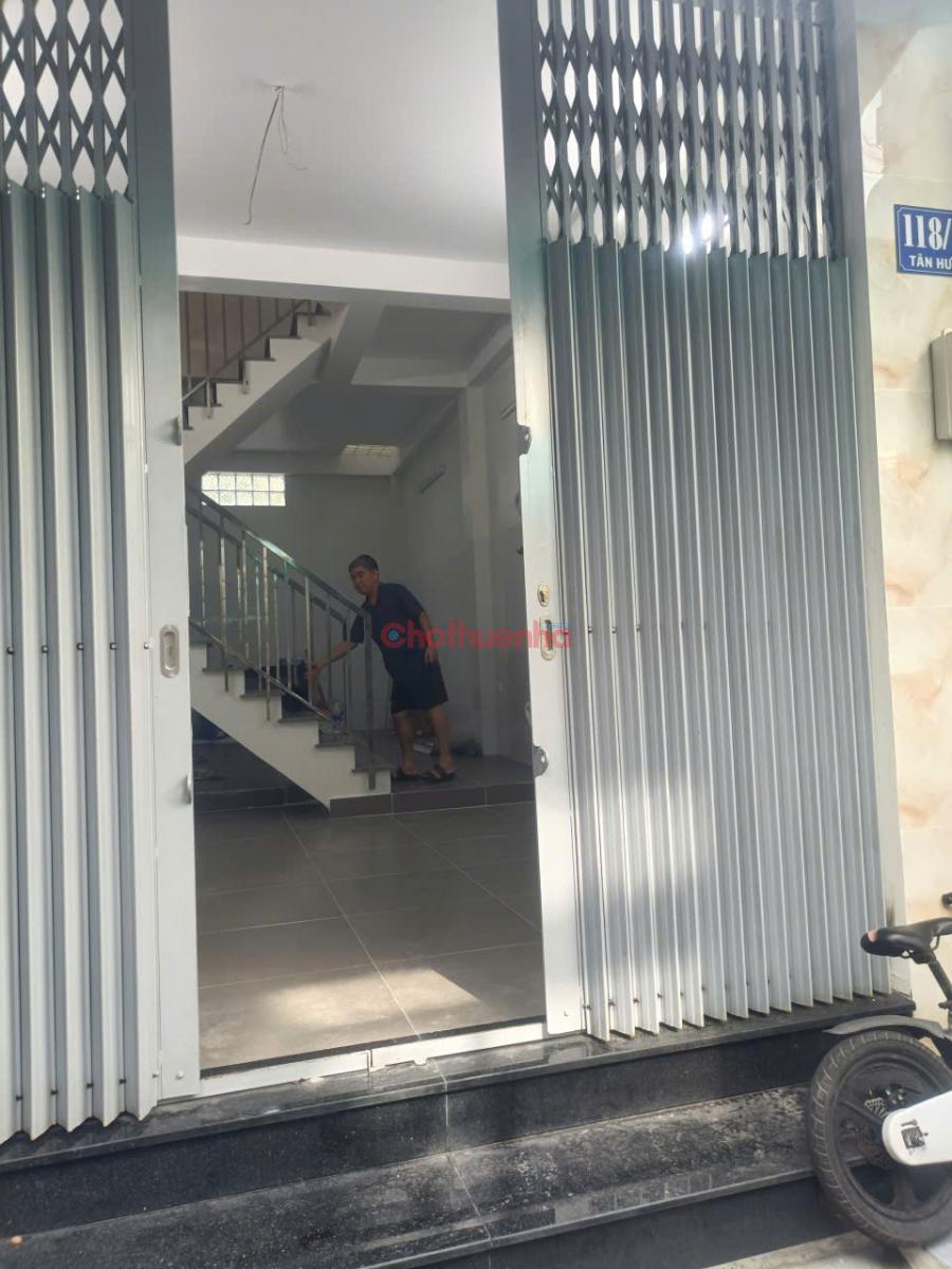 CHO THUÊ NHÀ NGUYÊN CĂN TRONG HẺM MỘT TRỆT HAI LẦU VÀ SÂN THƯỢNG